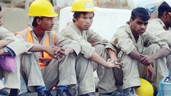 هروب جماعي للعمالة الأجنبية من قطر