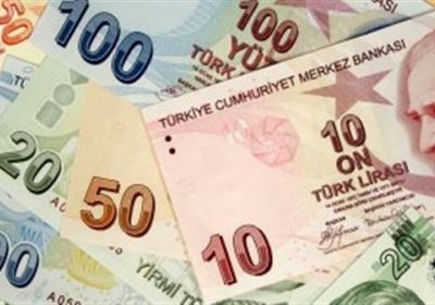 الليرة التركية تواصل انهيارها أمام الدولار