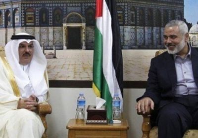 قيادي فلسطيني: قطر تدعم حماس لتصفية القضية الفلسطينية