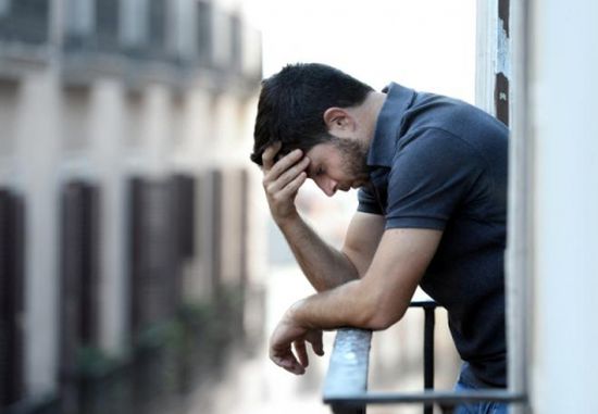 ما العلاقة بين الاكتئاب والإصابة بالتهاب المفاصل؟ 