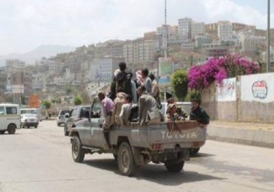 إب تنتفض ضد الحوثيين بعد مقتل اثنين بمديرية النادرة