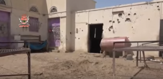 شاهد بالفيديو.. مليشيات الحوثي تلجأ لقصف منازل المواطنين بالتحيتا