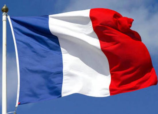 فرنسا تحقق  في فيديو لمغنى راب يدعو لقتل البيض