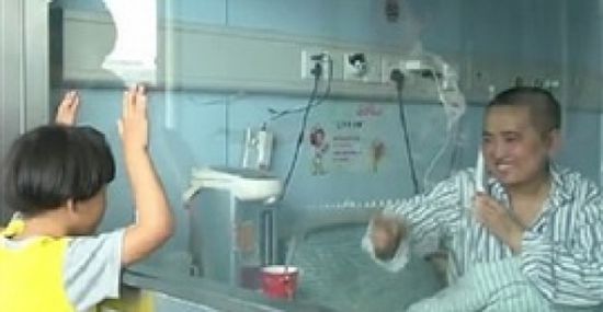 طفلة في السابعة تتبرع بنخاعها العظمي لإنقاذ أمها