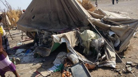 روايات سكان مخيم بني جابر بالحديدة بعد قصفه من قبل الحوثيين "فيديو"