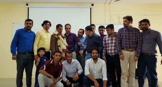 الهند تكرم عالما يمنيا لحصوله على الدكتوراه في مجال التقنية المعلوماتية