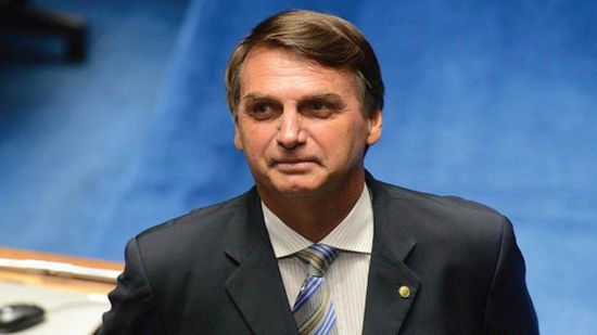 مرشح اليمين جايير بولسونارو يتصدر انتخابات الرئاسة في البرازيل بأكثر من 48% من الأصوات