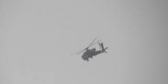طيران التحالف يستهدف ثكنات عسكرية للمليشيات شرق الحديدة 