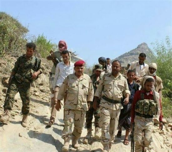 بدلًا من قتل الحوثيين.. الإصلاحي «الجبولي» ينقل 300 مجند لمواجهة اللواء 35 مدرع بتعز
