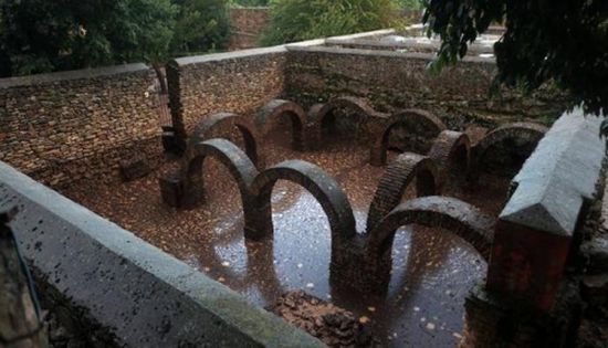 فيضانات إسبانيا تدمر جدران أثرية عربية في الأندلس