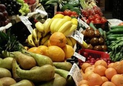ارتفاع جنوني لأسعار الخضروات والفواكه في العاصمة عدن 