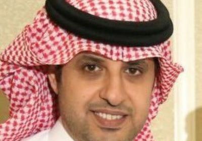 إعلامي جنوبي يسخر من لقاء الحوثيين بمسؤولين إسرائيليين: الموز لأمريكا