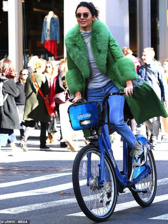 هكذا احتفلت كيندال جينر بعيد ميلادها