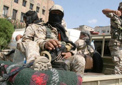 الحوثي ينهزم.. مقتل 15 وتدمير تعزيزات للمليشيا بالملاجم في البيضاء