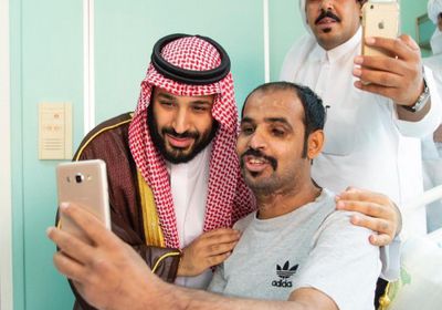 تعرف على الجندي السعودي صاحب سيلفي ولي العهد 