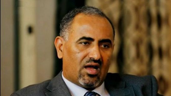 الزبيدي.. دهاء سياسي وخبرات عسكرية أرعبت مليشيا الحوثي