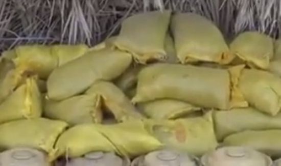 أكياس السكر والأرز.. حيل حوثية لتهريب المتفجرات لمدينة الحديدة «شاهد»