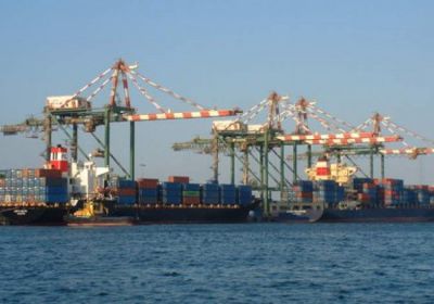 تحذيرات جديدة من موانئ عدن بشأن فرض رسوم غير قانونية&nbsp;