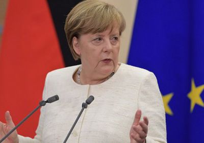 " ميركل " تناشد العالم بالتحرّك لإيقاف الكارثة الإنسانية في اليمن