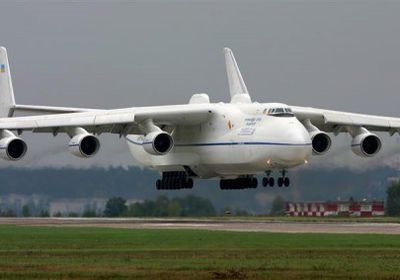 علماء روس يبدأون صنع أكبر طائرة نقل في العالم