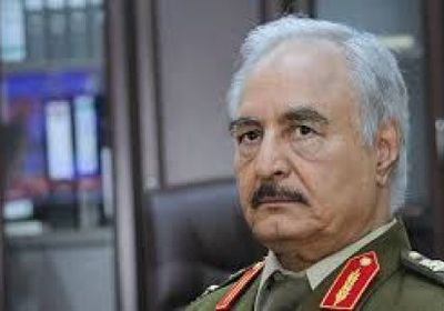حفتر: نسلم قيادة الجيش لرئيس الدولة المنتخب دون تردد