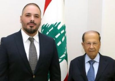 النجم رامي عياش يلتقي بالرئيس اللبناني ميشال عون بقصر بعبدا