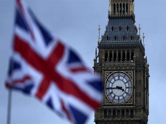 بريطانيا تُعلن دعم الحل السياسي للأزمة اليمنية