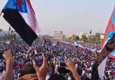 ناشط: الجنوبيين يضحون بأغلى ما لديهم