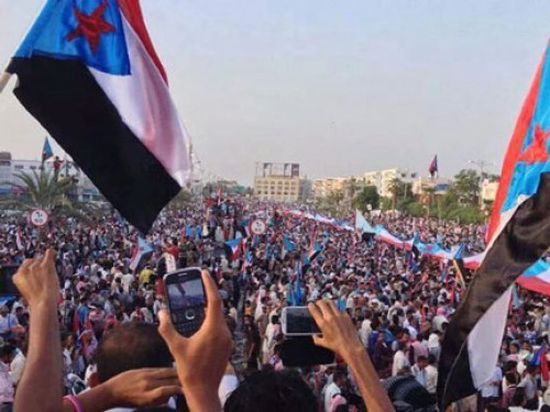 ناشط: الجنوبيين يضحون بأغلى ما لديهم