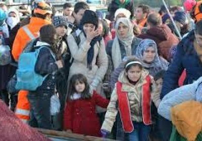 وزير الداخلية الألماني: نبحث ترحيل لاجئين سوريين لبلادهم