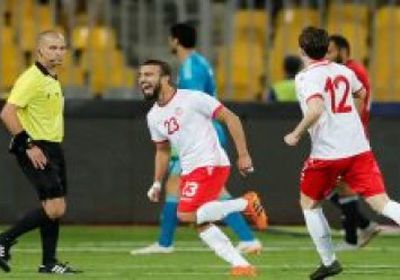 انتهاء الشوط الأول من مباراة مصر وتونس بالتعادل 1-1