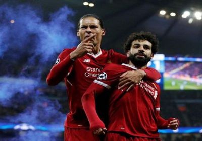 مدافع ليفربول يهاجم سيرجيو راموس بسبب محمد صلاح