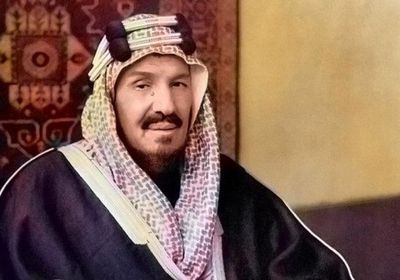 شاهد.. صورة نادرة للملك عبدالعزيز مؤسس السعودية