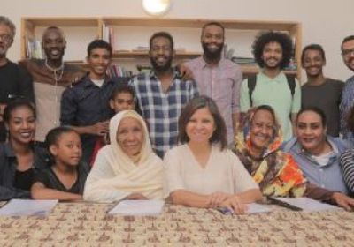 السودان تستقبل الفنانة سلوى محمد على لتدريب ممثلي فيلم "ستموت في العشرين"