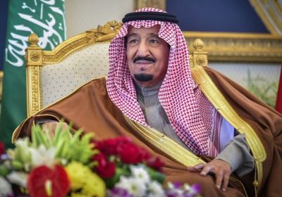 بالصور.. طفل سعودي يرحب بالملك سلمان بطريقة مدهشة