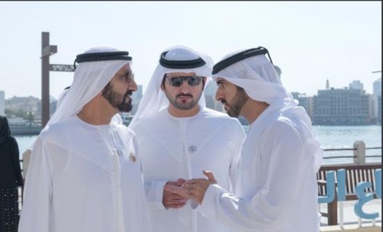 بن راشد يجتمع مع مدراء الدوائر فى دبي