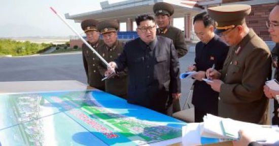 تدمير 10مواقع حدودية بين الكوريتين