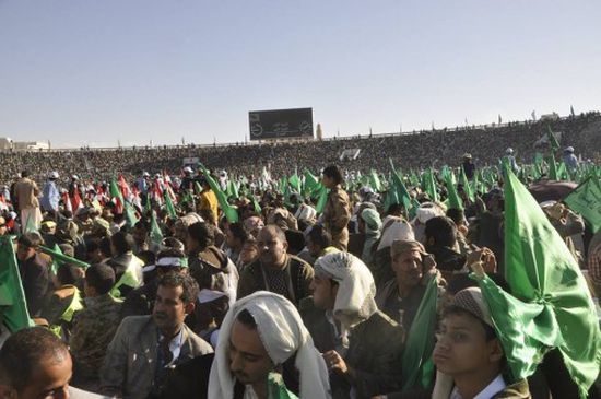 الشعارات الطائفية تغزو احتفالات الحوثيين المزعومة بالمولد النبوي 