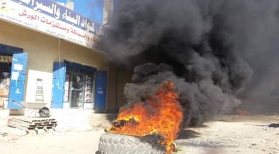 شاهد.. رد قاسي من أهالي يافع على رفع المحلات التجارية الأسعار