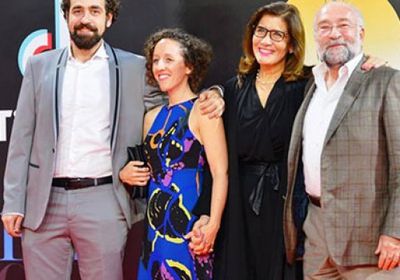 أبطال فيلم "التجربة أسف" يحتفلون بالعرض الأول للفيلم بمهرجان القاهرة السينمائي