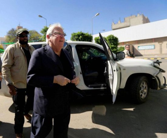 نتائج عكسية لزيارة "غريفيث" لليمن ..وتحرير الحديدة بالقوة أمر مطروح