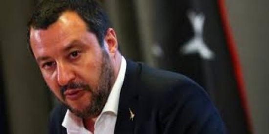 وزير داخلية إيطاليا يهاجم مدرب "إيه سي ميلان"