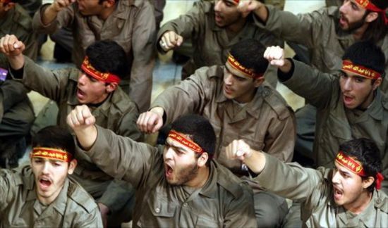 إيران تسعى لإنشاء "حزب الله" جديد في سوريا