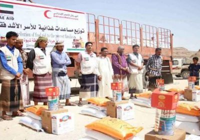الهلال الإماراتي يوزع أكثر من 25 ألف سلة غذائية في حضرموت 