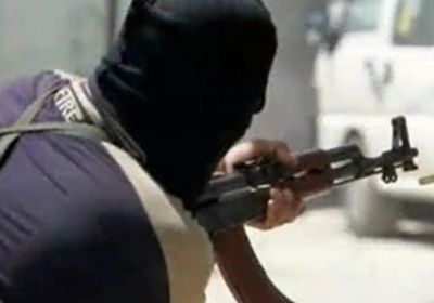 مقتل شخص في إطلاق نيران على مبنى حكومة في تعز