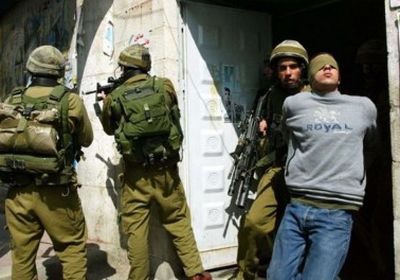 اعتقال 45 فلسطينيًا من قبل قوات الاحتلال بالضفة والقدس