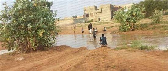 هطول أمطار غزيرة ومتوسطة بمحافظة المهرة