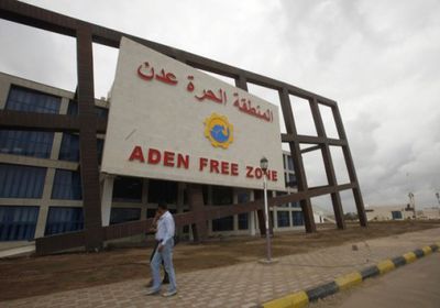 المنطقة الحرة تطالب أمن عدن بالقبض على معتدين على أراضيها "وثيقة"
