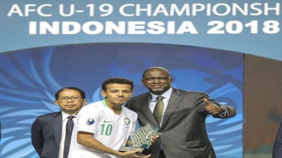 القطري كريم حسن يتوج بلقب أفضل لاعب في آسيا