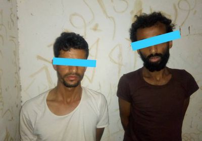 القبض على 4 أشخاص بلحج متهمين بالضلوع في عمليات إرهابية "صور" 